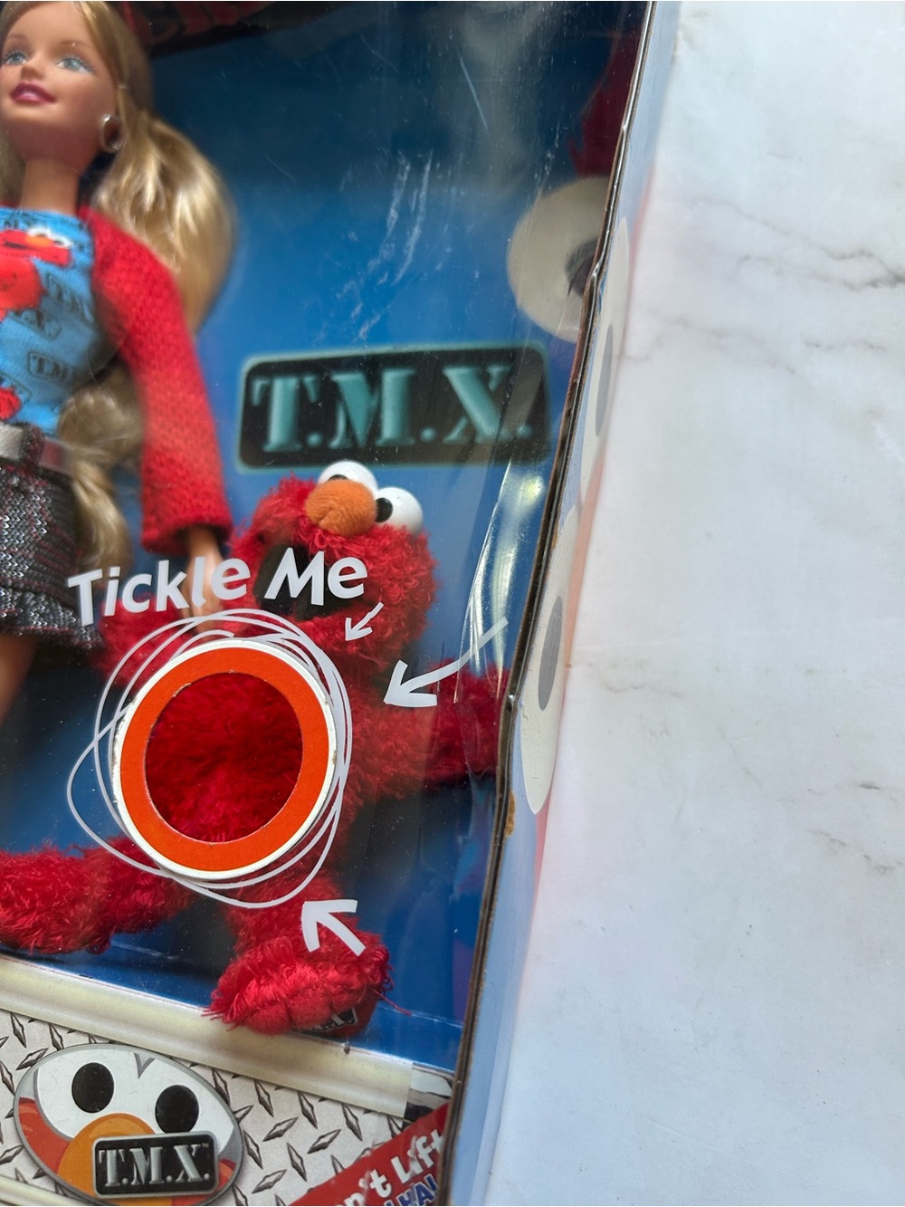 Tickle Me Elmo Sesame Street Barbie Doll - Picture 3 of 6